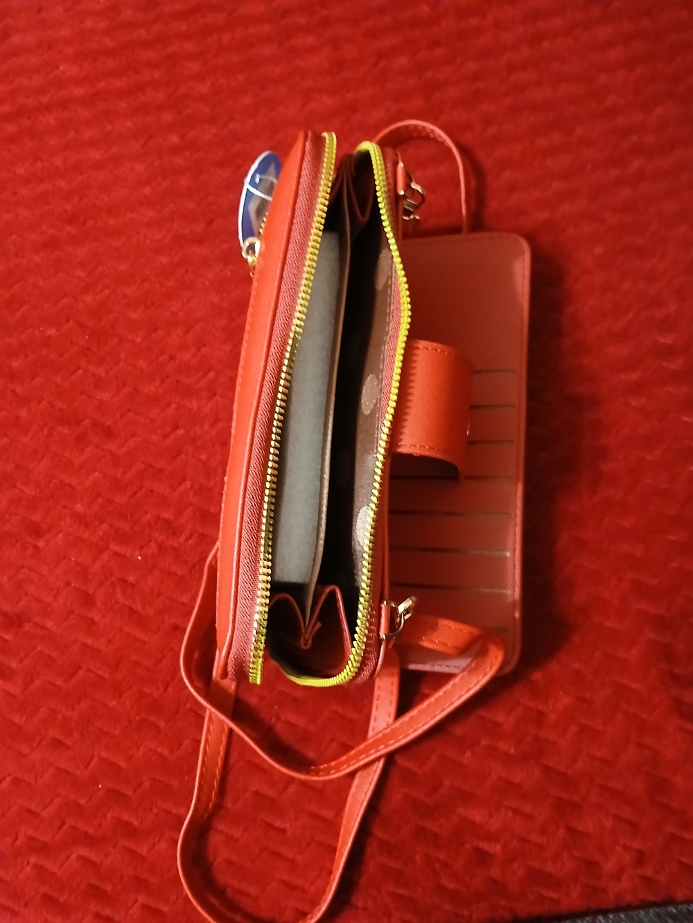 Red Pattern-Panel Crossbody Wallet with Adjustable Strap - Picture 4 of 5